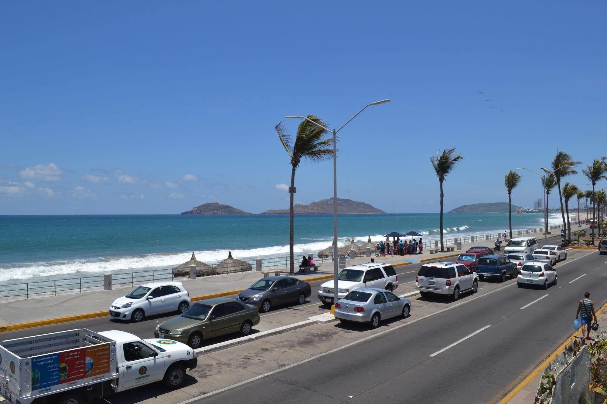 Hotel Sands Arenas Mazatlán Exterior foto