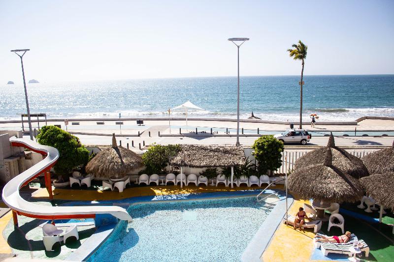 Hotel Sands Arenas Mazatlán Exterior foto