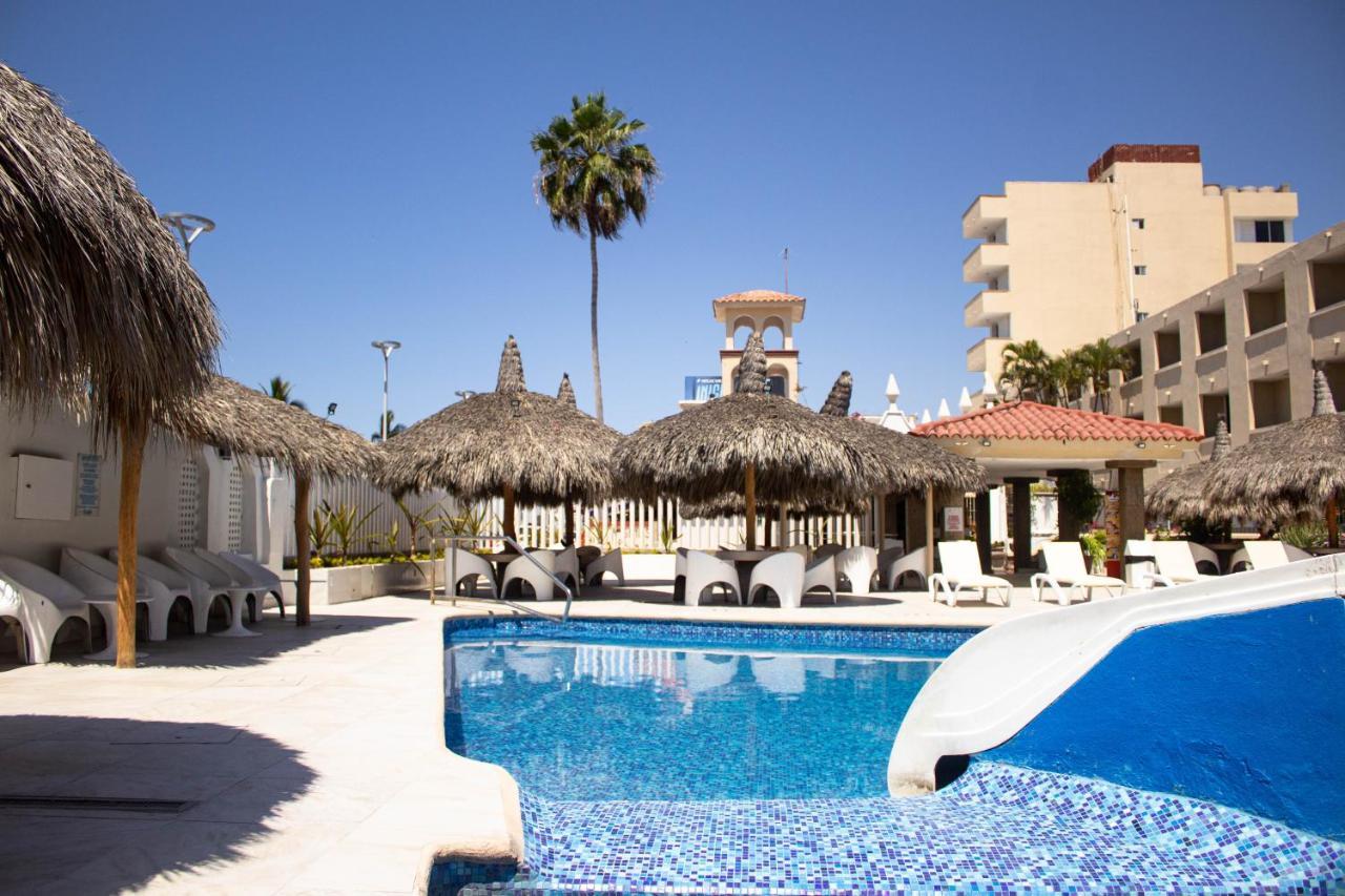 Hotel Sands Arenas Mazatlán Exterior foto